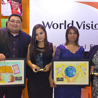 Estrellas por la niñez 2014