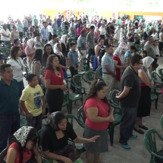 Elim Lourdes Colón celebra 31 años de ministerio
